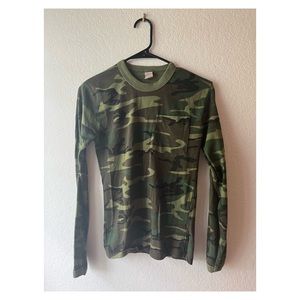 VTG camo long sleeve